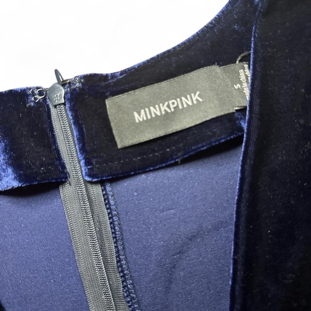 NWT MINKPINK Midnight Hour Blue Velvet Deep V Knotted Tie Bodycon Dress — SMALL - Picture 2 of 7